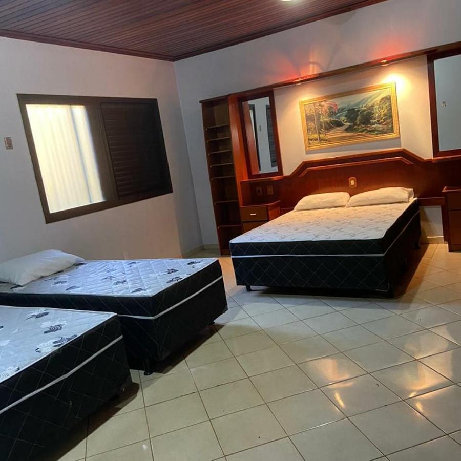Casa Em Caldas - Piscina Solar E Eletrica 卡达斯诺瓦斯 外观 照片